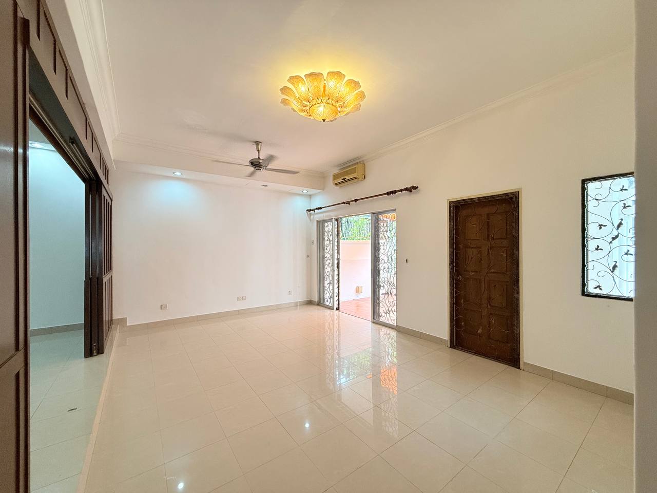 Freehold 2 And Half Storey Teres Taman Setiawangsa - photo 8