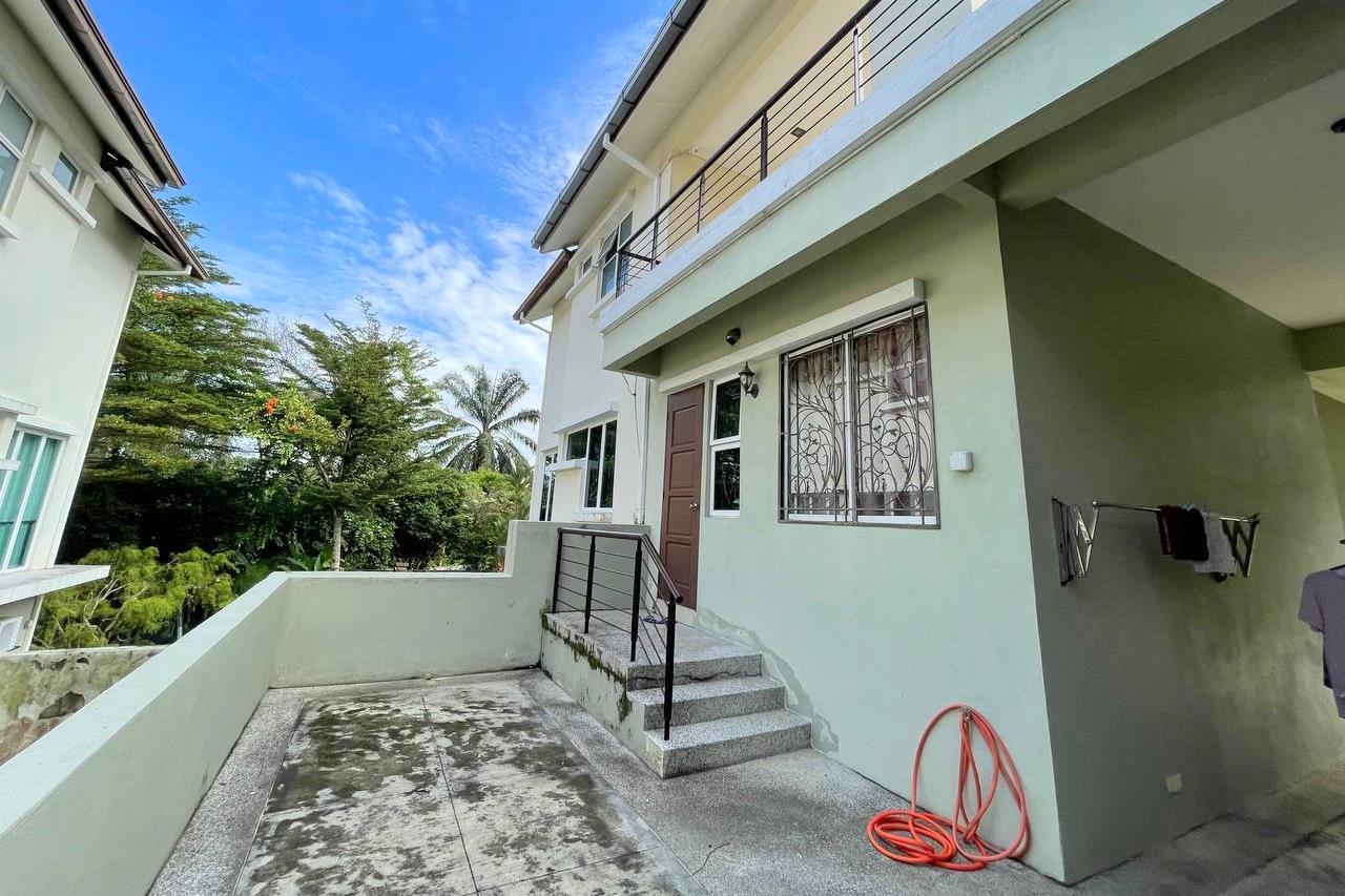 Facing Park Bungalow Teratai Kayangan Height - photo 11