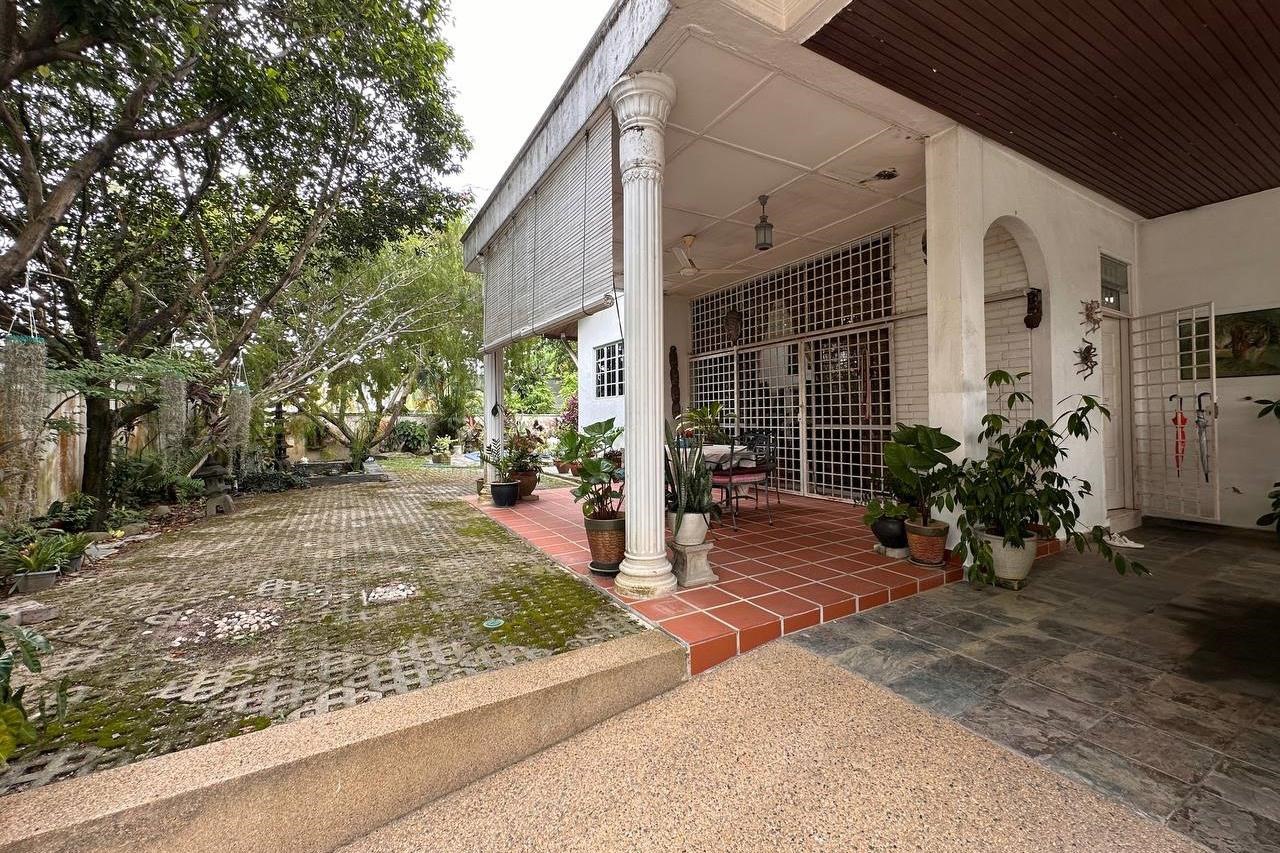 Bungalow 2 Storey House Ampang Jaya - photo 2