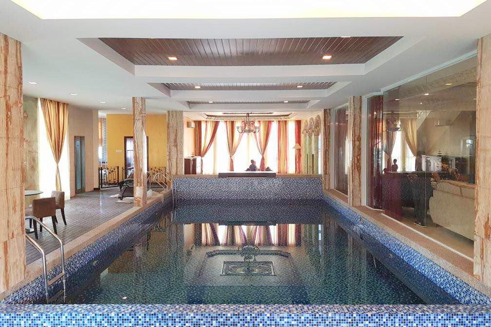 Bungalow 3 And Half Storey Country Heights Kajang - photo 12