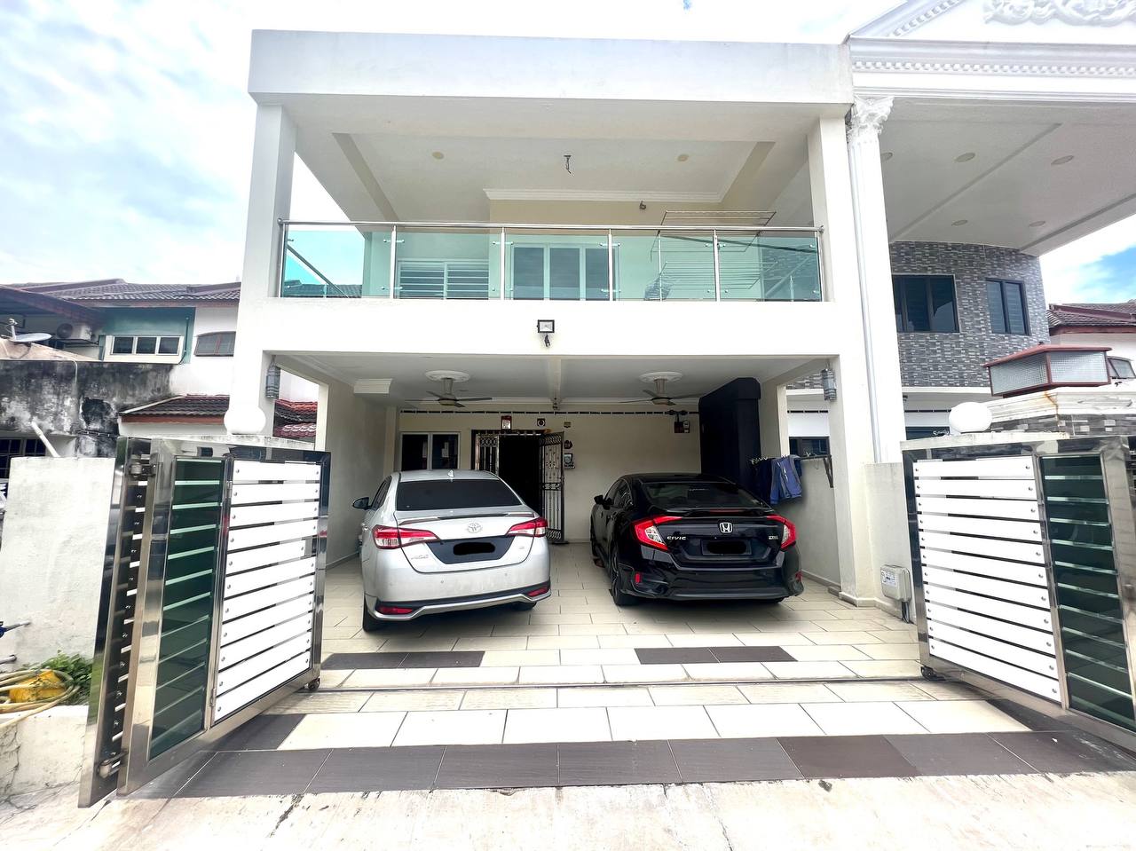 Freehold 2 Storey Hse Seksyen 3 Taman Kajang Utama - photo 2