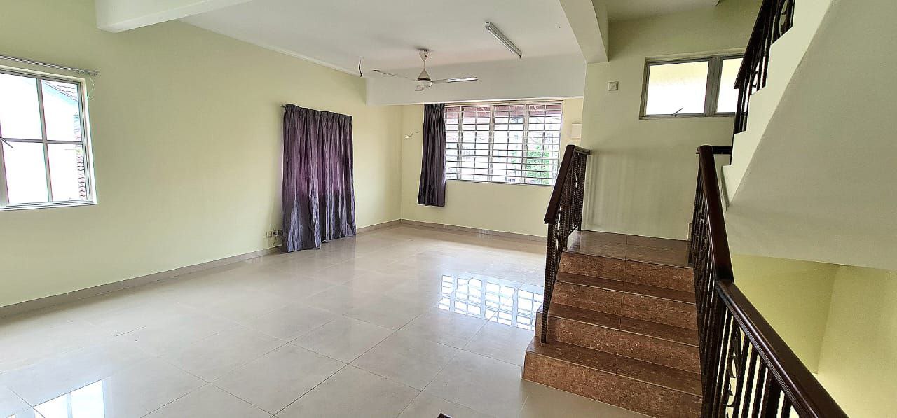 End Lot 3 Storey Teres Taman Minang Ria Cheras KL - photo 7