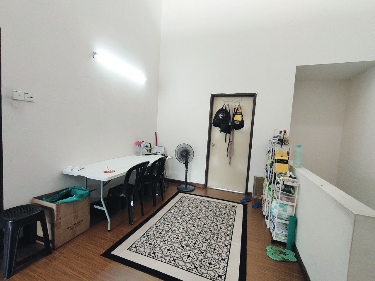 Gated Guarded 2 Storey Teres Seksyen 16 Shah Alam - photo 9