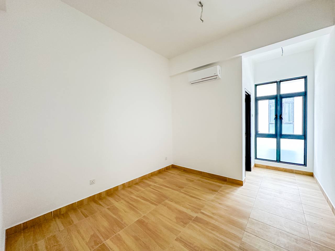 New Unit 2 And Half Sty Teres Taman Puchong Utama - photo 11