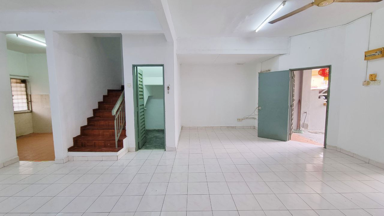 2 Storey Teres Saujana Damansara Pju 10 Pj - photo 8