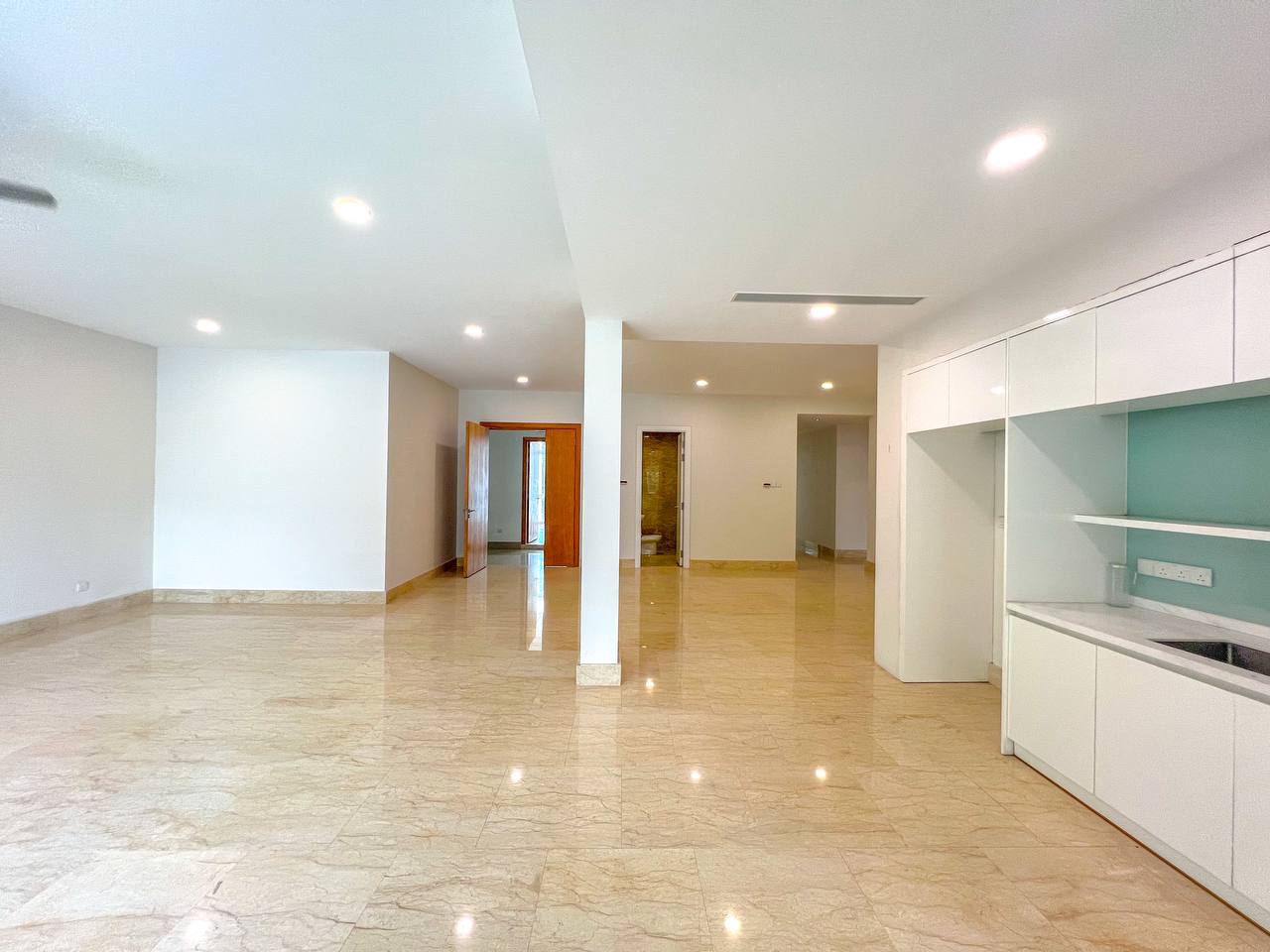 Exclusive Residential Suite Kenny Hills BukitTunku - photo 3