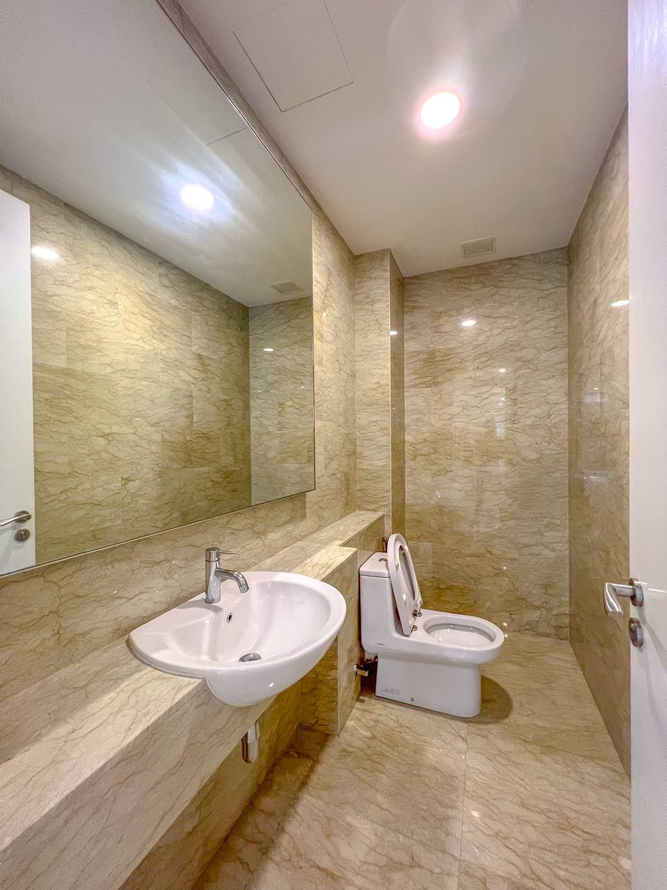Exclusive Residential Suite Kenny Hills BukitTunku - photo 10