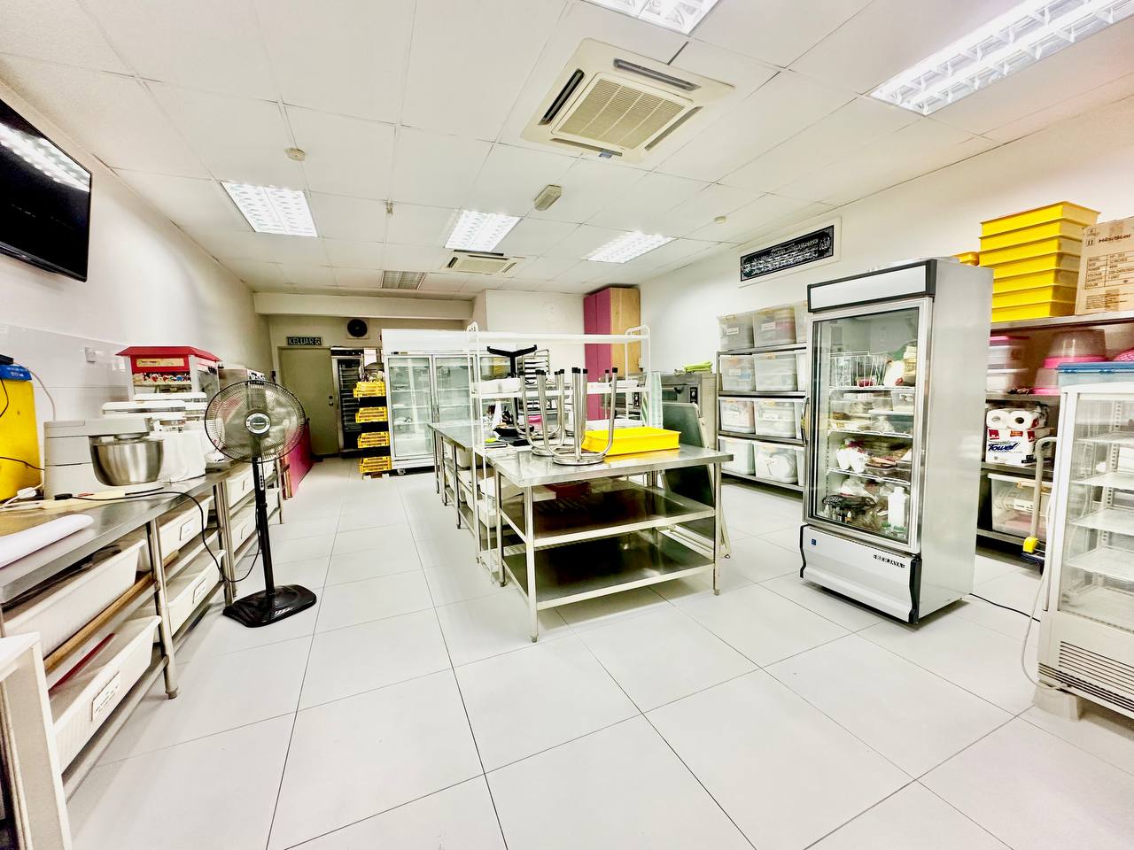 Shoplot 1 And Half Storey Putra Heights - photo 12