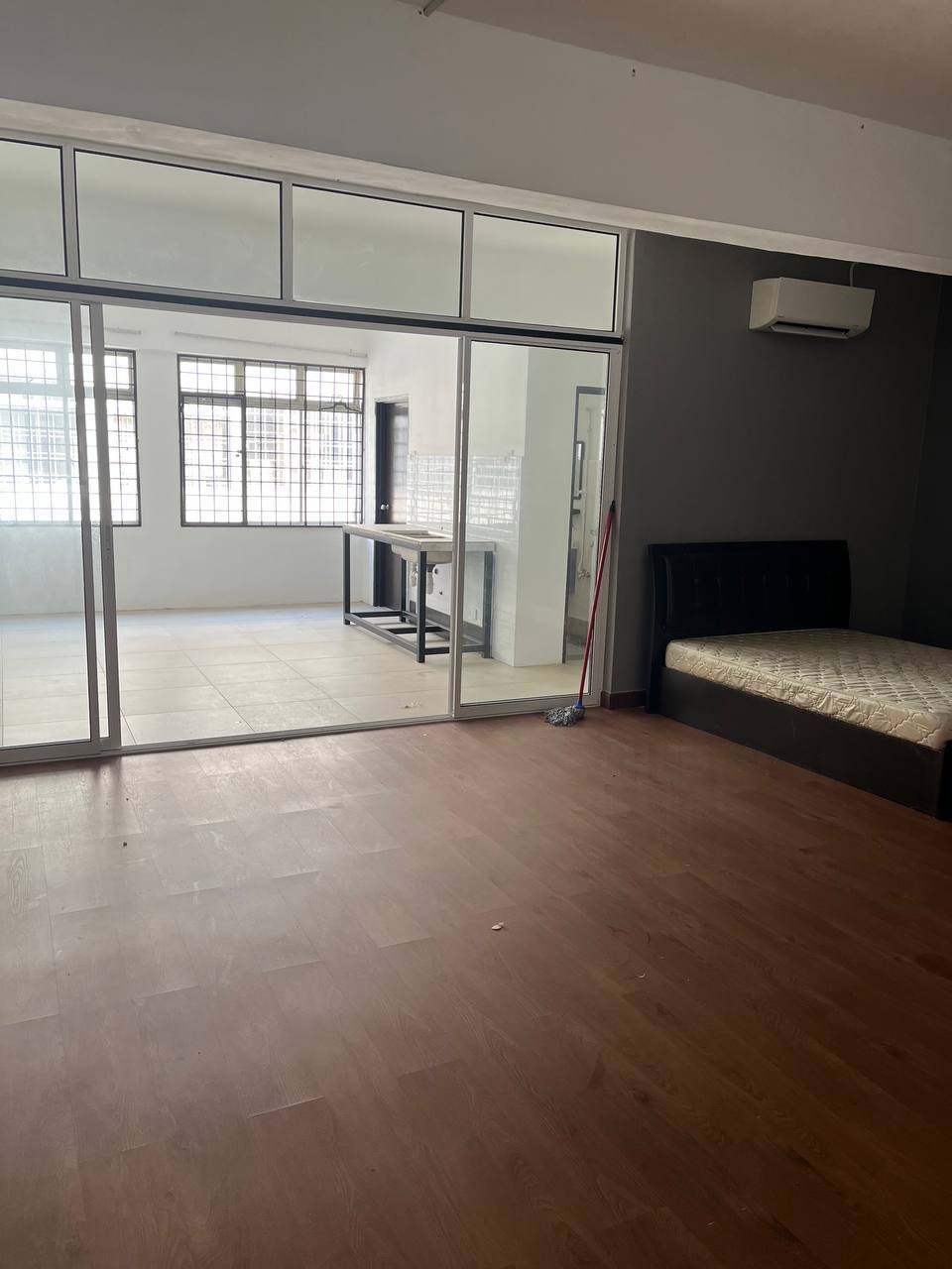 3 Storey Shop Office Jalan Kota Warisan Sepang - photo 4