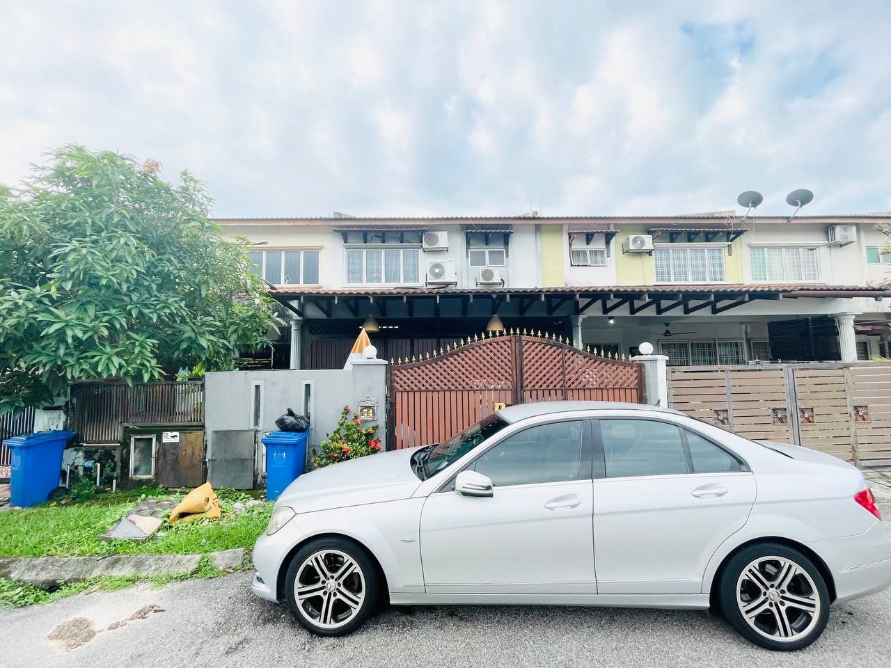 Fully Furnished 2 Storey Teres Kemuning Greenville - photo 2