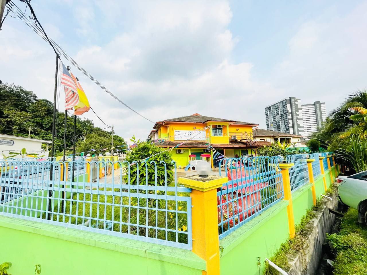Corner Lot 2 Storey Teres Bandar Damai Perdana - photo 2