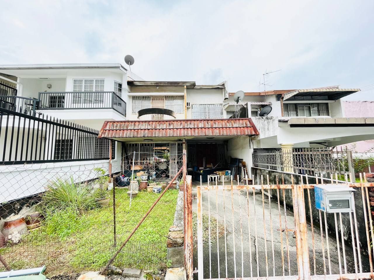 Basic Unit 2 Storey Teres Taman Connaught cheras - photo 2