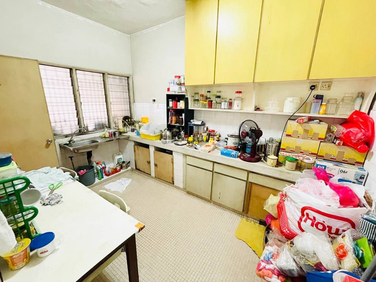 Basic Unit 2 Storey Teres Taman Connaught cheras - photo 13