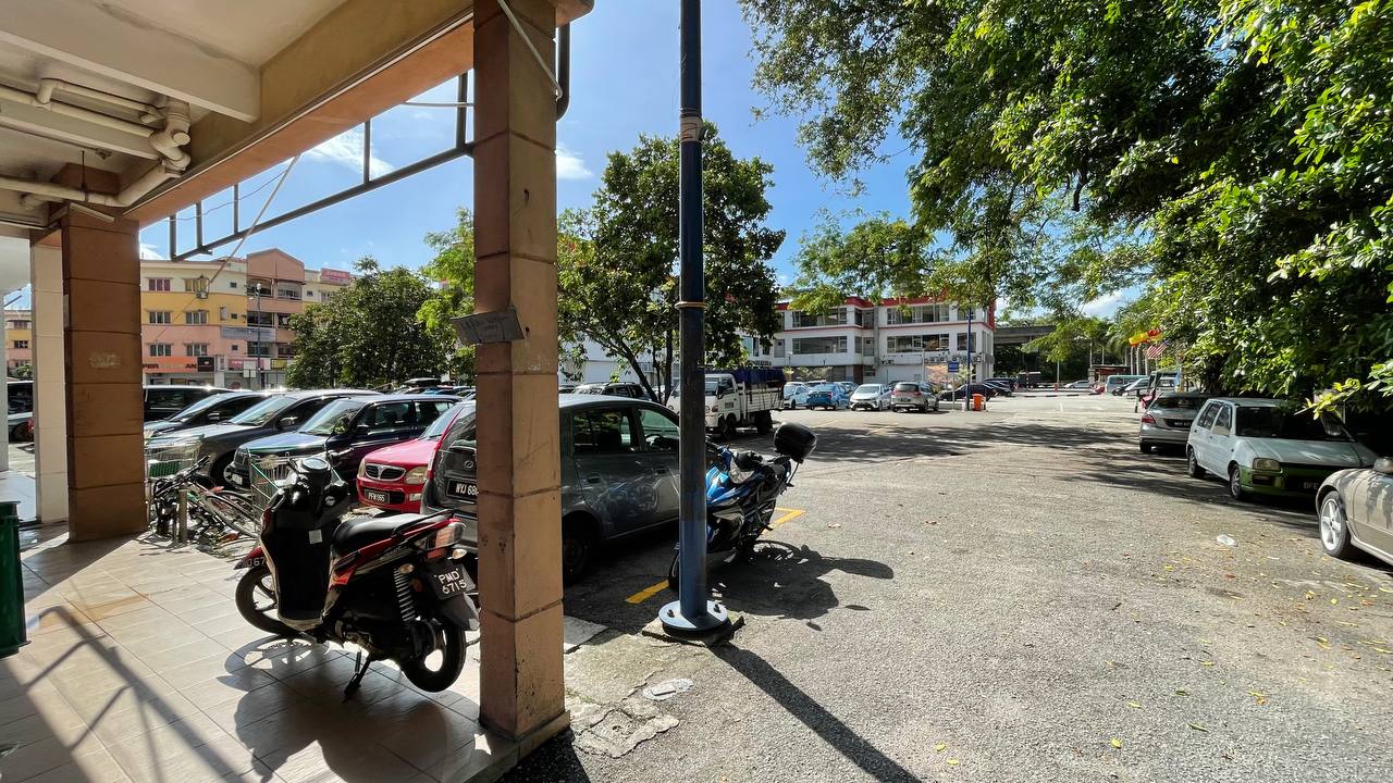 Shop Ground Floor EndLot Sunway Batu Caves - photo 2