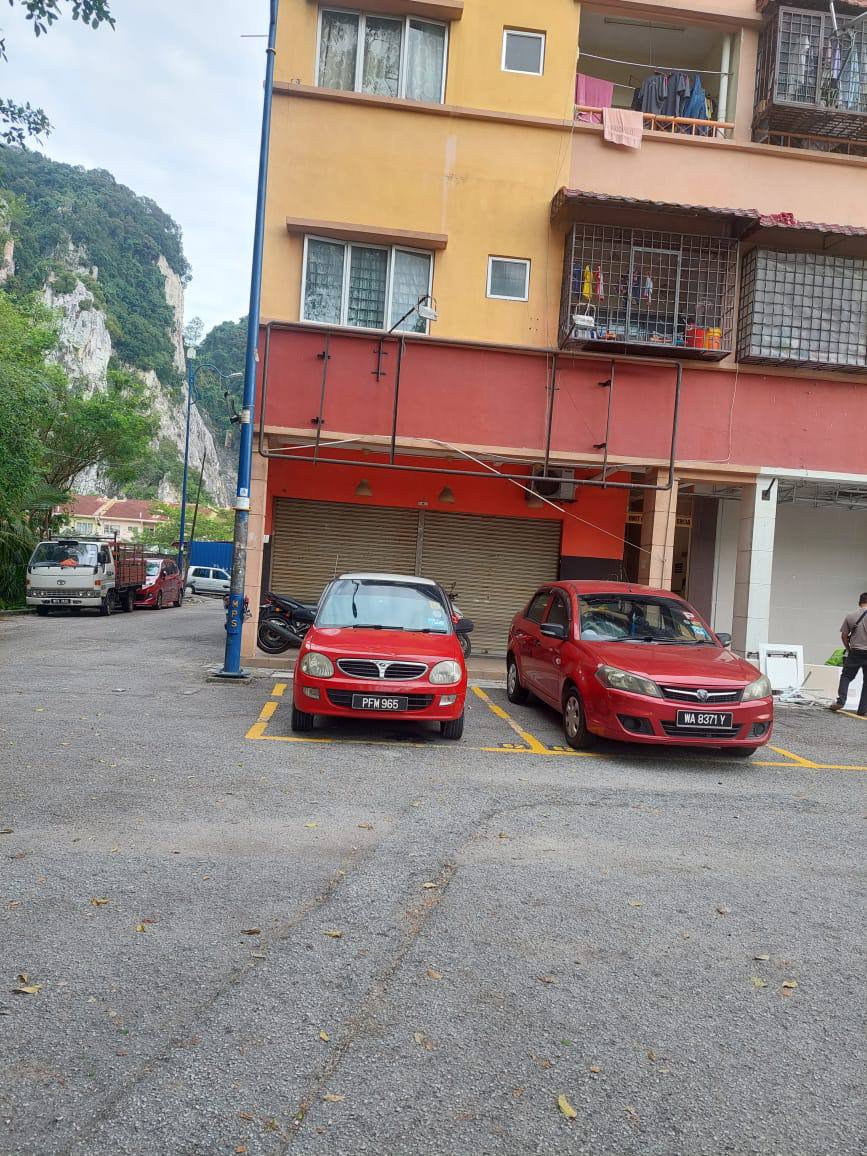 Shop Ground Floor EndLot Sunway Batu Caves - photo 4