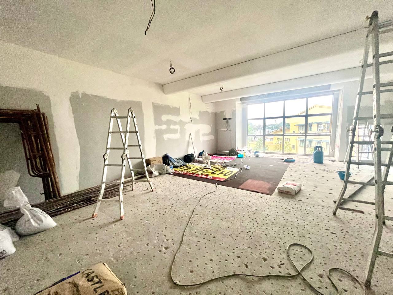 Corner Unit 4 Storey Shoplot Seksyen 9 Shah Alam - photo 4