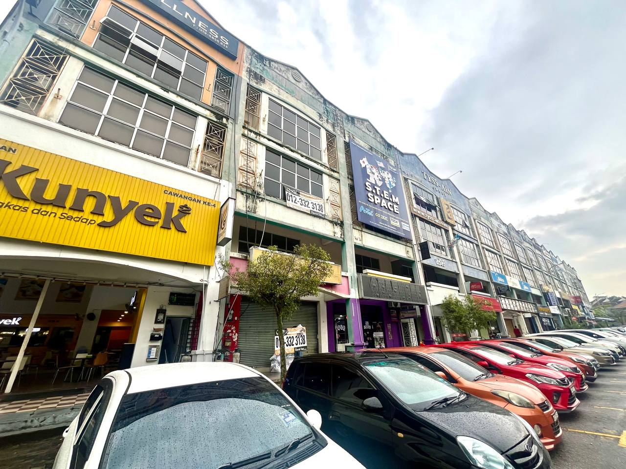 Corner Unit 4 Storey Shoplot Seksyen 9 Shah Alam - photo 10