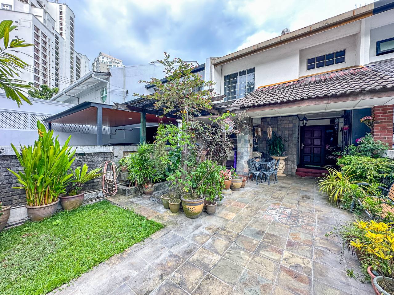 Facing Open 2 And Half Sty Teres Subang Jaya - photo 13