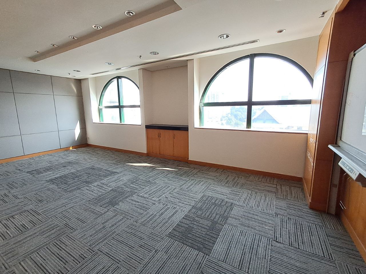 Office Suite Bangsar Trade Centre - photo 3