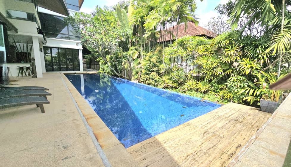 Nicely Built Resort Concept Bungalow Sri Kembangan - photo 3