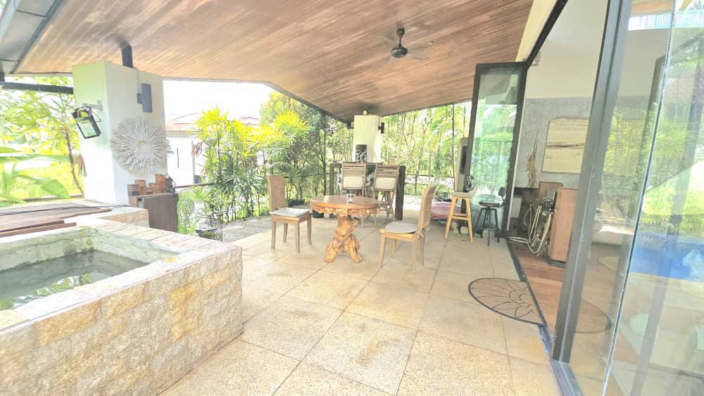 Nicely Built Resort Concept Bungalow Sri Kembangan - photo 4