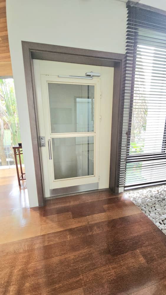 Nicely Built Resort Concept Bungalow Sri Kembangan - photo 7