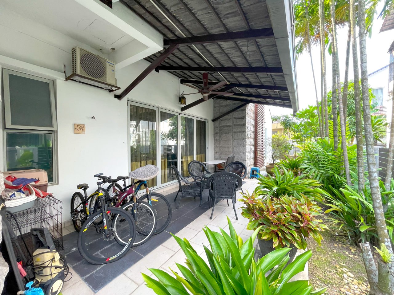 Corner Lot Bungalow 2 Sty Laman Seri Shah Alam - photo 8