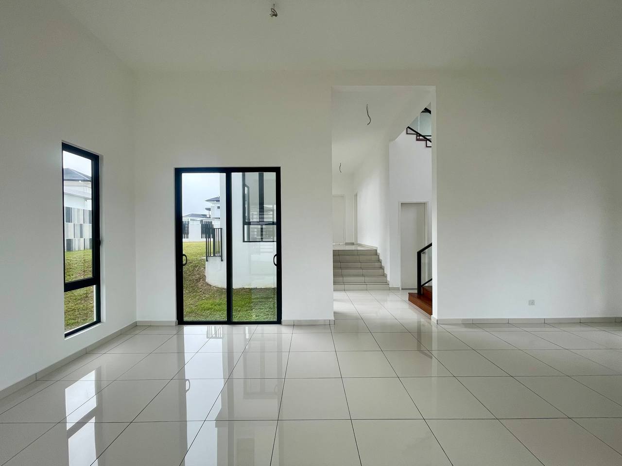 Bungalow 2 Sty Verdale Setia Alam Sari Bangi - photo 4