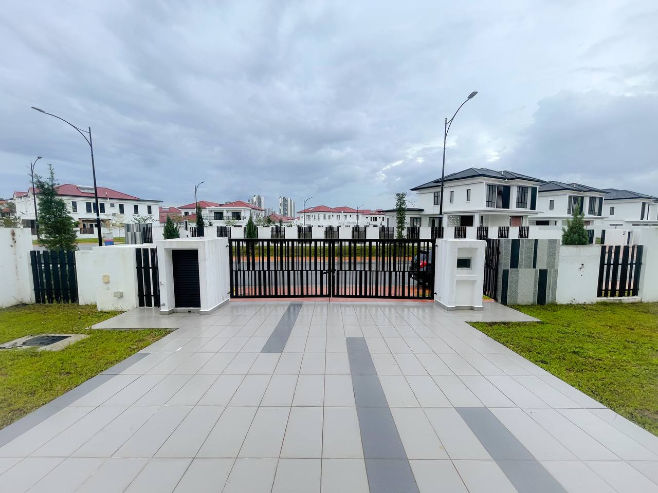 Bungalow 2 Sty Verdale Setia Alam Sari Bangi - photo 10