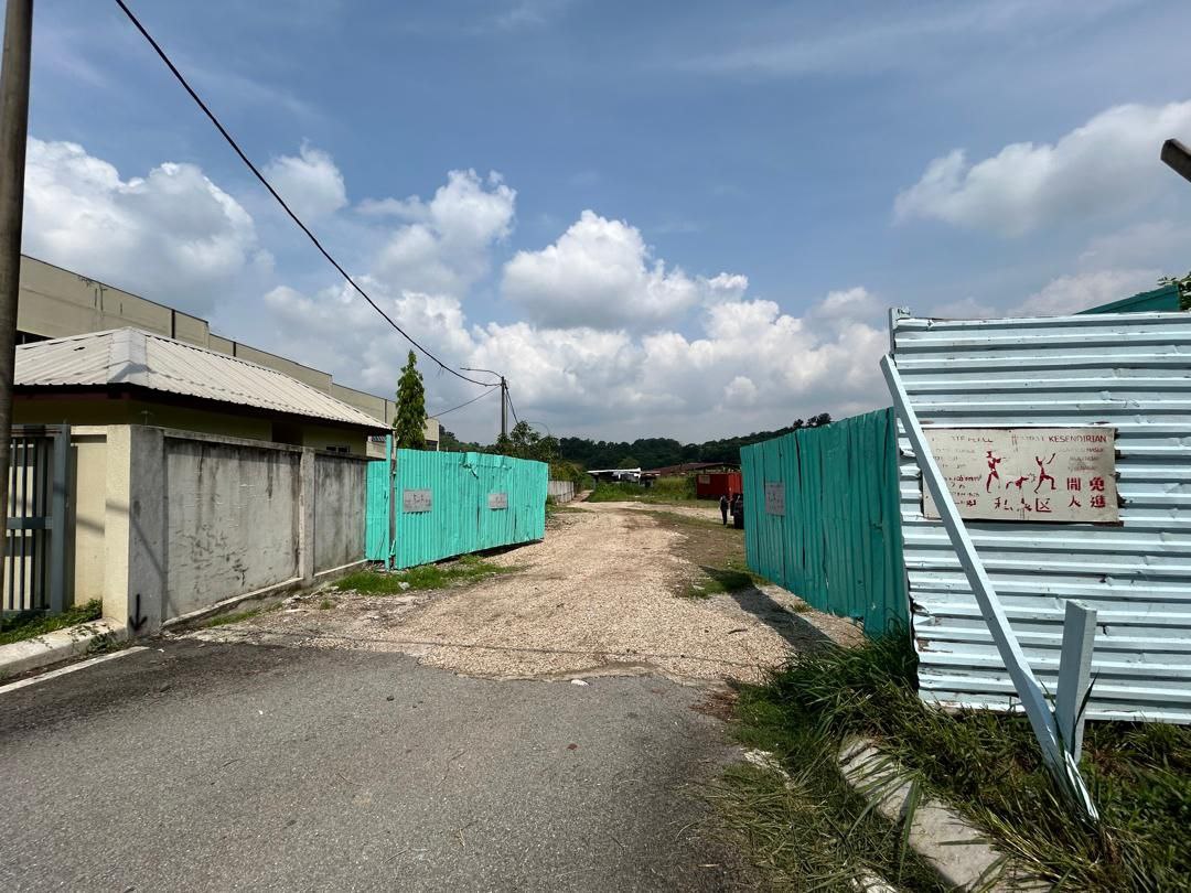 Tanah Batu 10 Jalan Sungai Besi Daerah Petaling - photo 13