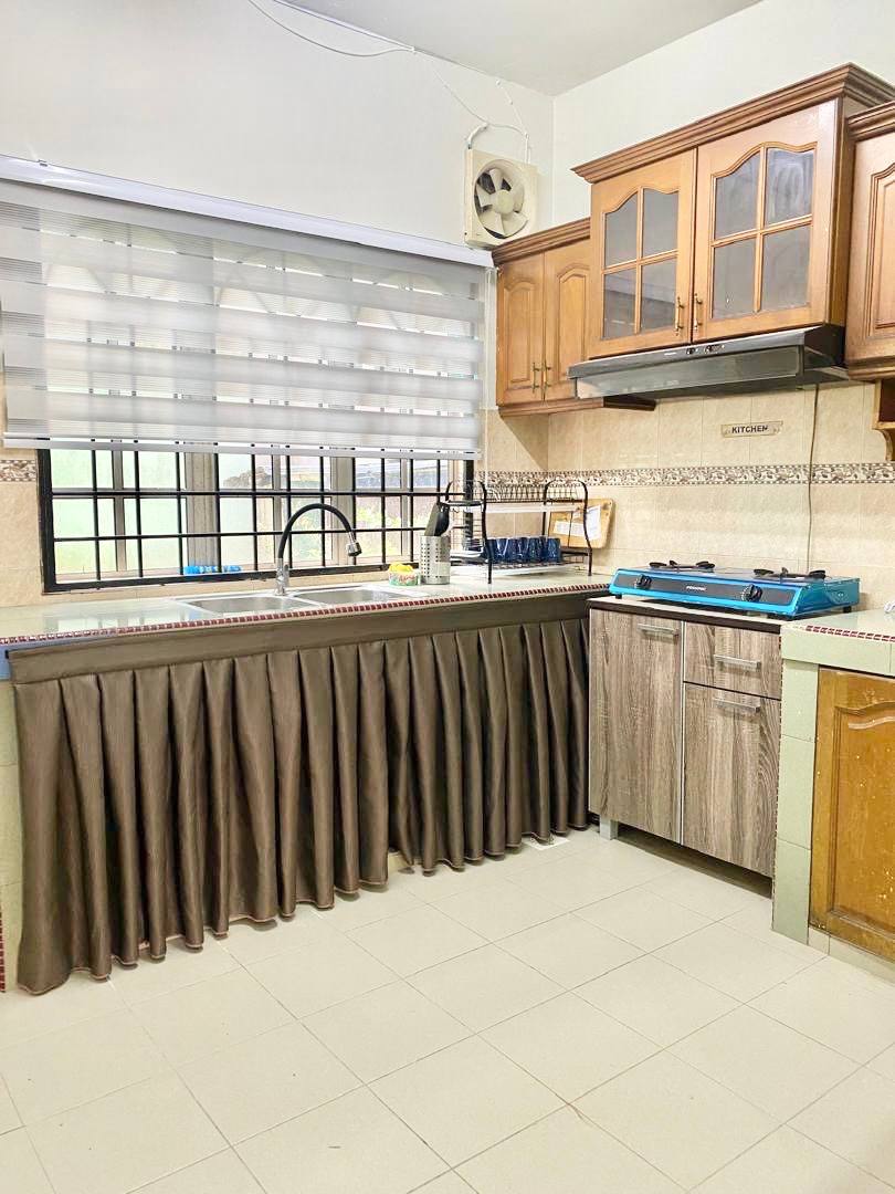 Renovated Corner Unit 2 Sty Taman Semarak Kajang - photo 8
