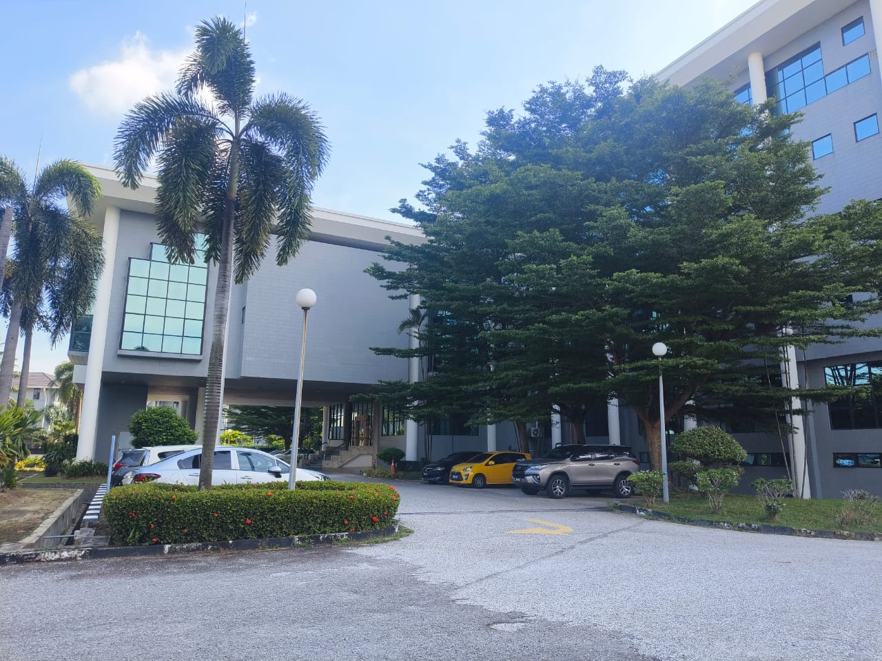 Corporate Office Building At Petaling Jaya - photo 3