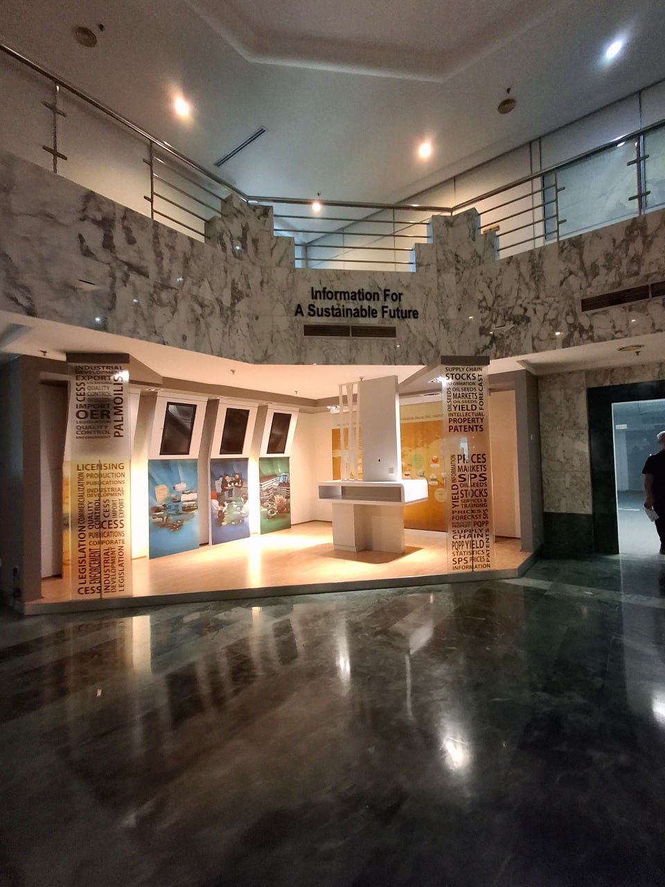 Corporate Office Building At Petaling Jaya - photo 6