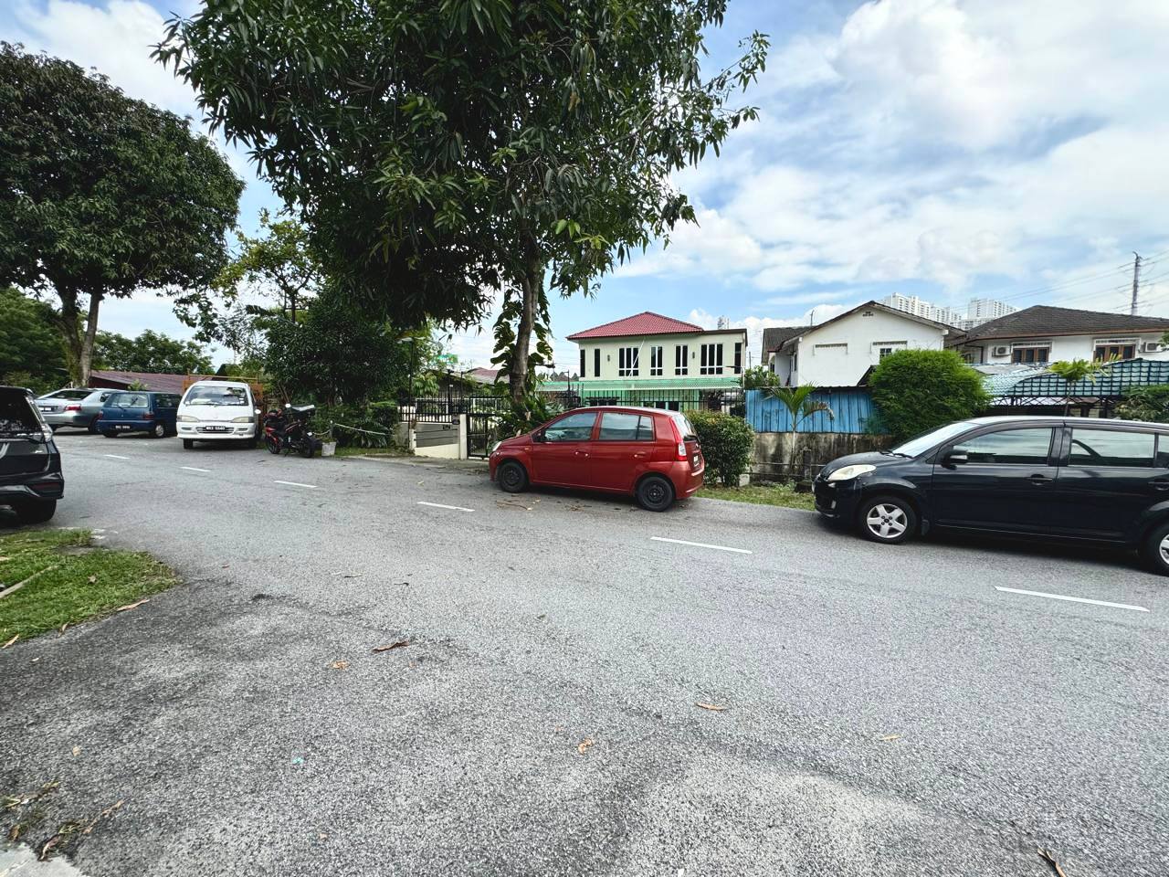 Gated Guarded 2 Sty House Non Bumi Ampang For Sale - photo 3