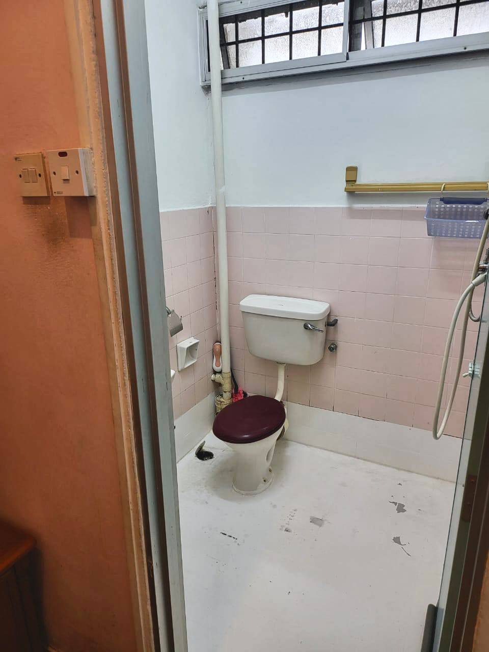 Gated Guarded 2 Sty House Non Bumi Ampang For Sale - photo 10