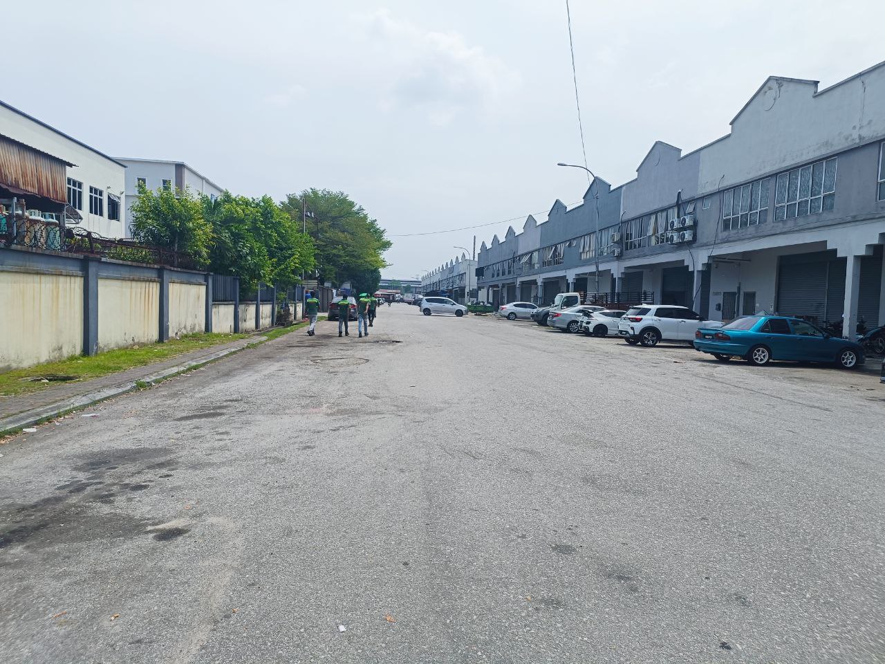 1 And Half Sty Link Factory Jalan Kebun Klang - photo 3