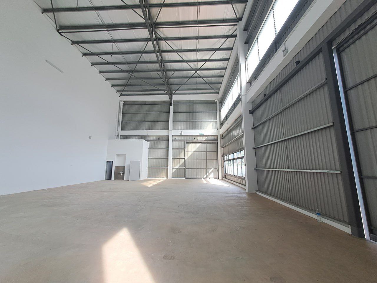 3 Sty Semi D Factory Elmina Business Park - photo 2