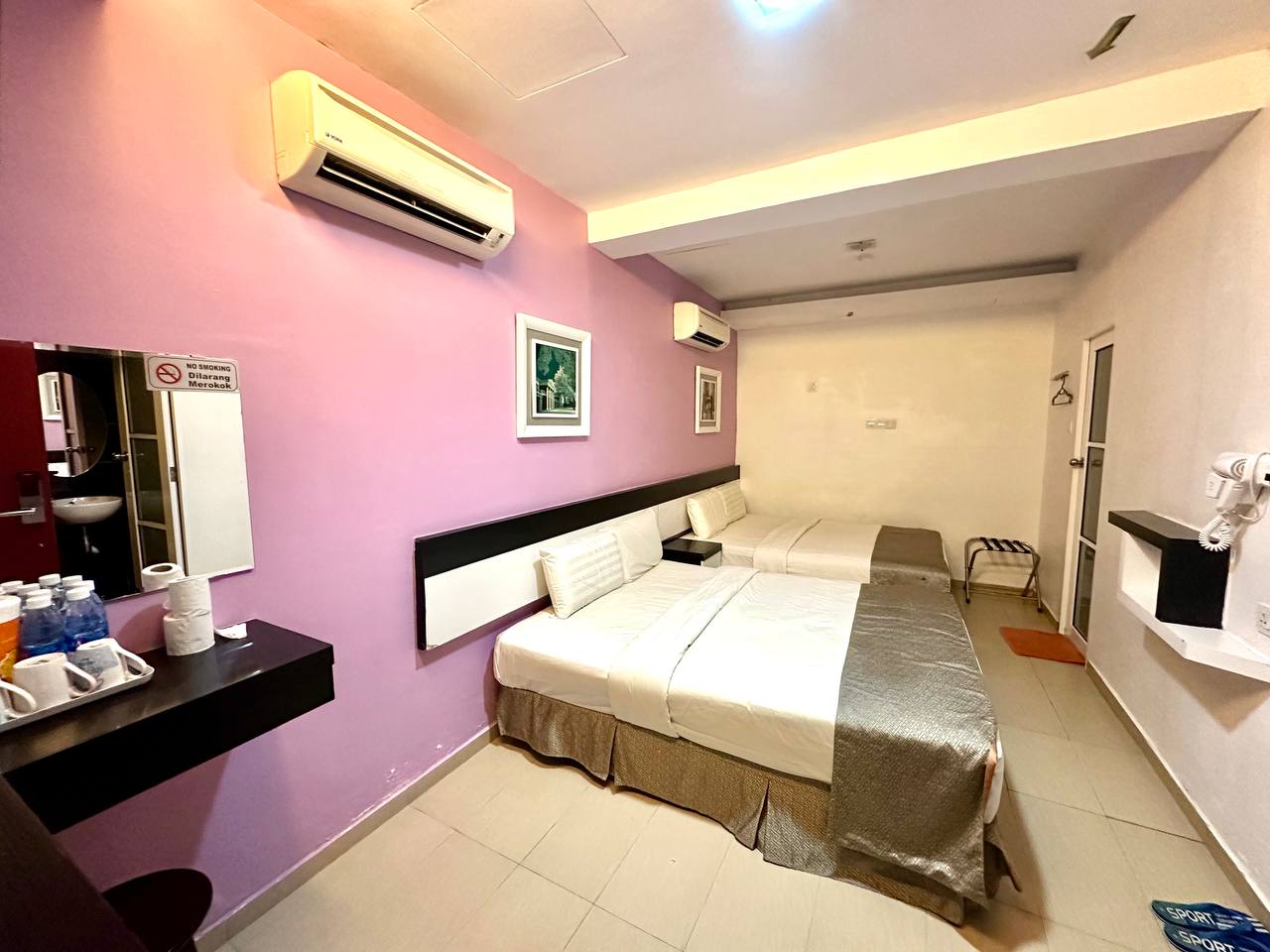 Boutique Hotel Kota Laksamana Business Centre - photo 2