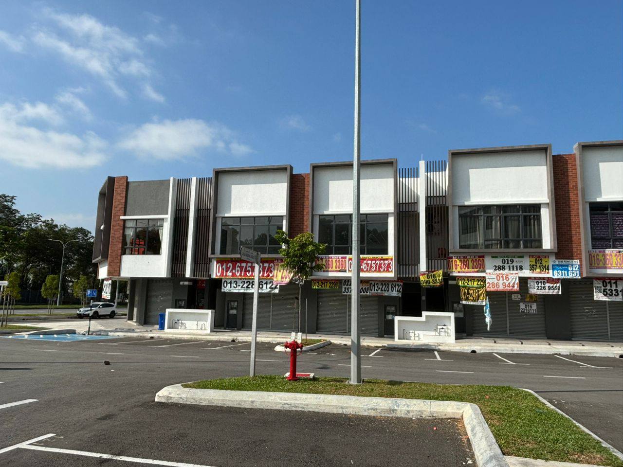 Ground Floor Shop Lot Jade Hills Kajang - photo 2