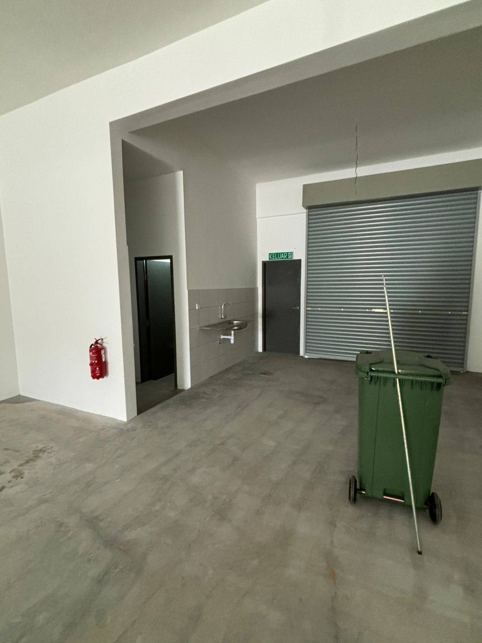 Ground Floor Shop Lot Jade Hills Kajang - photo 6
