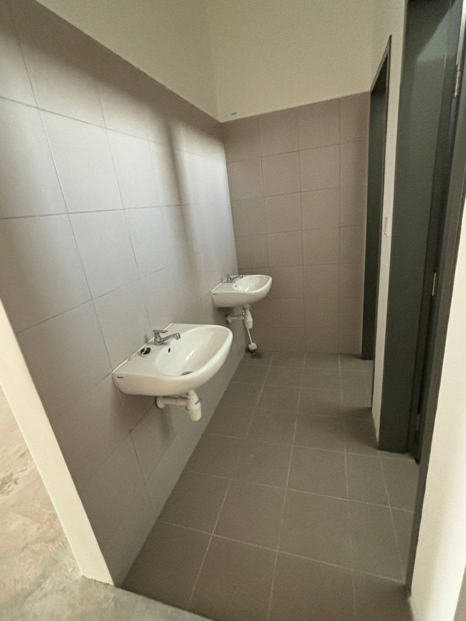 Ground Floor Shop Lot Jade Hills Kajang - photo 11