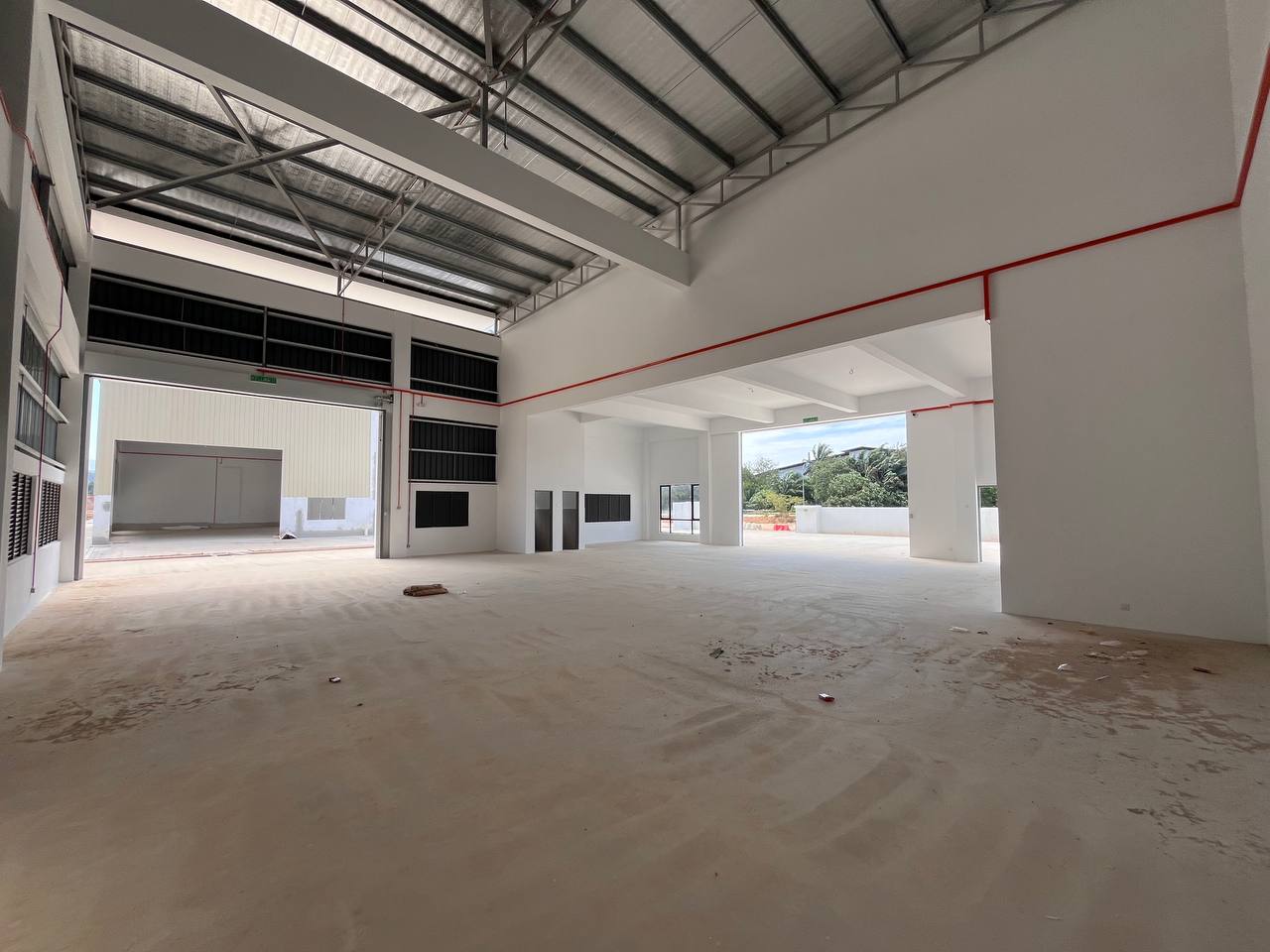 Semi D Brand New Factory in Senawang - photo 4