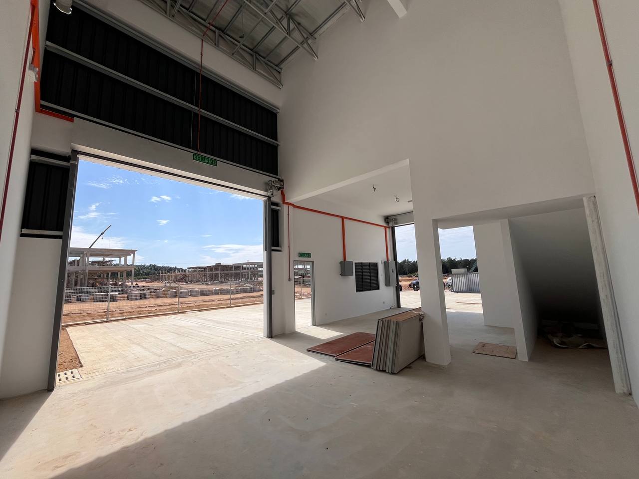Semi D Brand New Factory in Senawang - photo 8