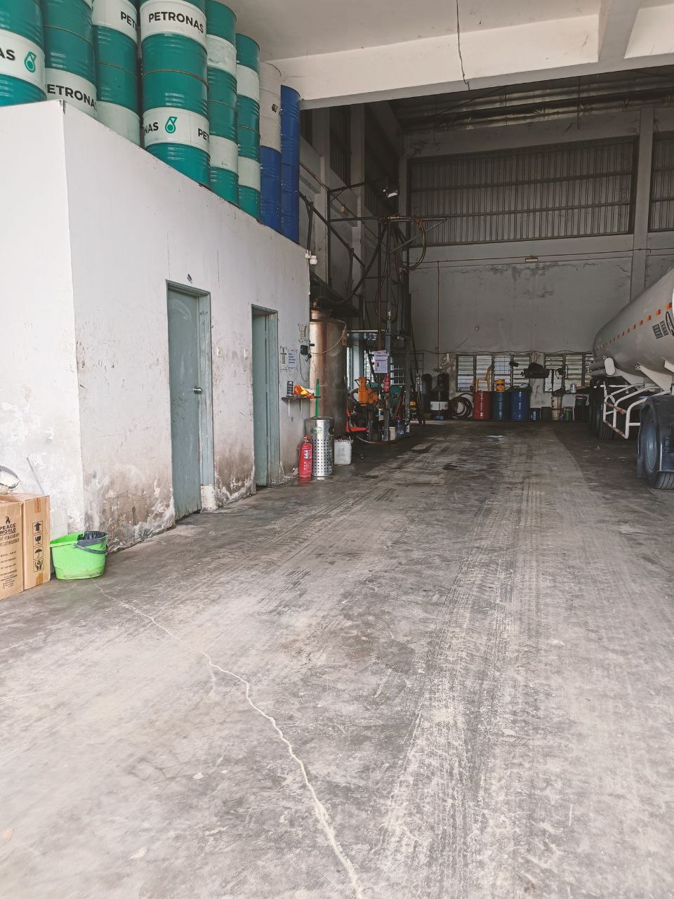 Semi D Factory in Ijok Selangor - photo 3