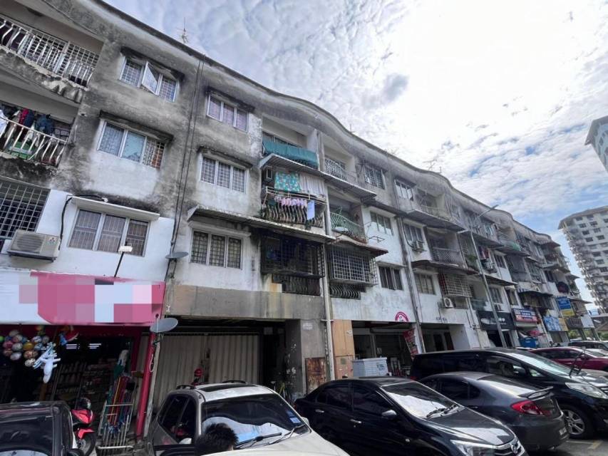 Retail Space Taman Cahaya Ampang - photo 3