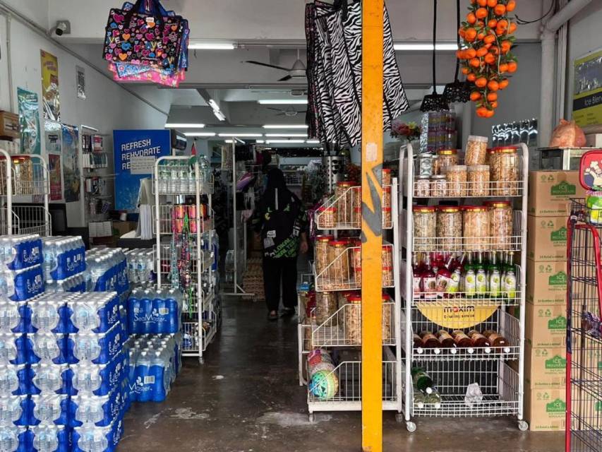 Retail Space Taman Cahaya Ampang - photo 7