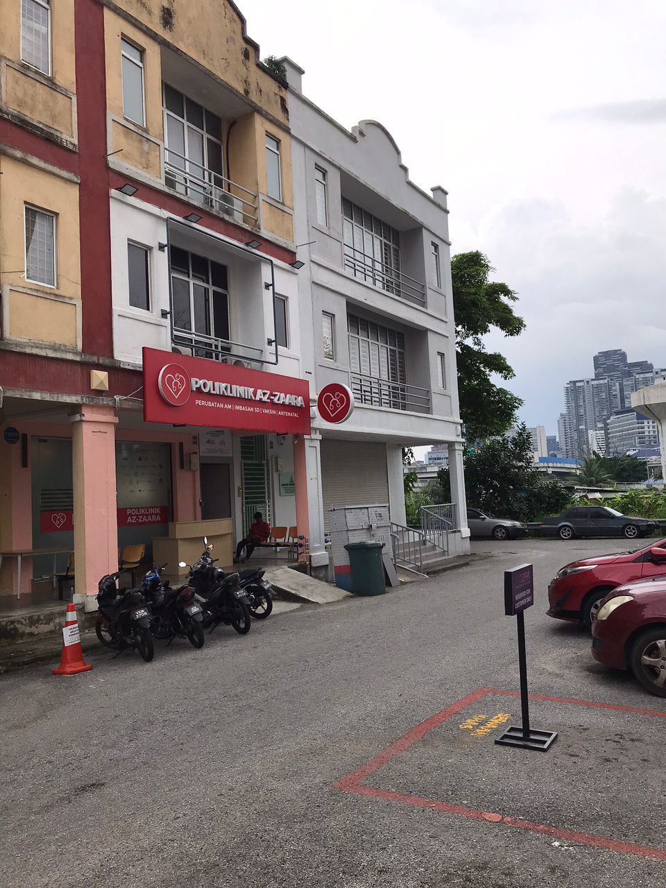 3 Storey Shoplot Taman Dato Ahmad Razali Ampang - photo 3