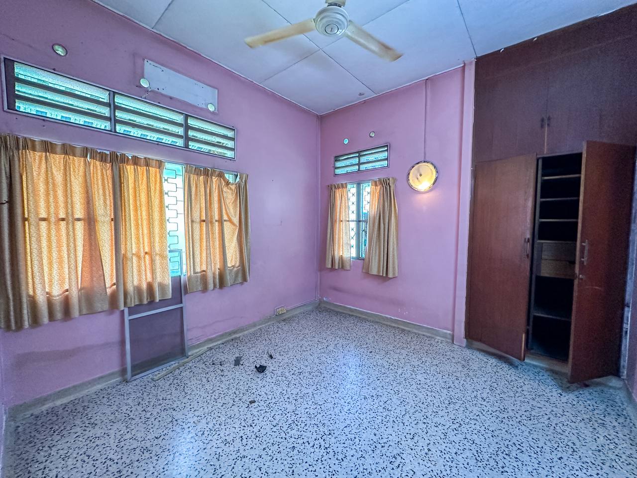 Single Storey Bungalow Petaling Jaya - photo 11