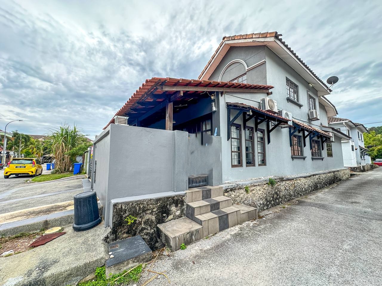 End Lot 2 Sty Teres Jalan Nova U5 Subang Bestari - photo 3