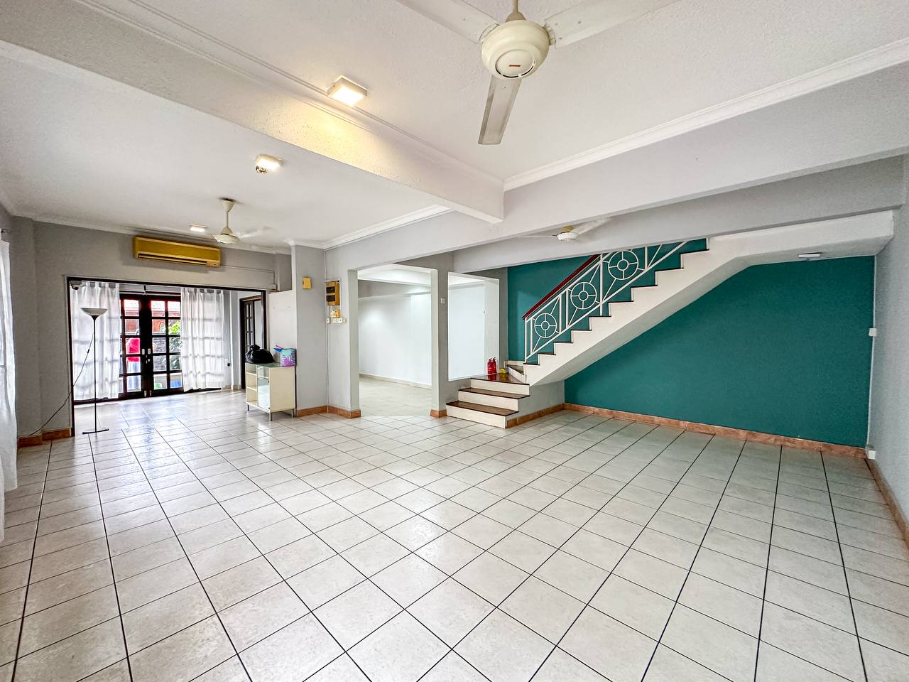End Lot 2 Sty Teres Jalan Nova U5 Subang Bestari - photo 8
